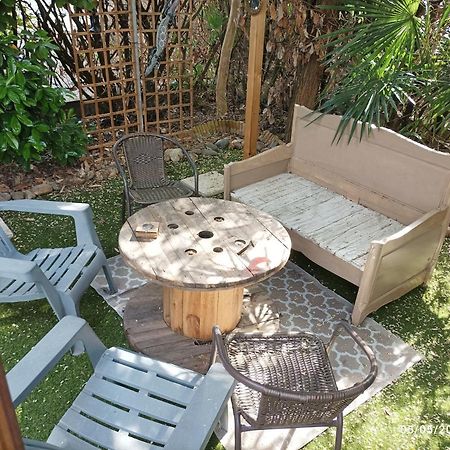 La Cahute, Appartement T2 Avec Jardin Ou Appartement Familial T6 Montauban Bagian luar foto