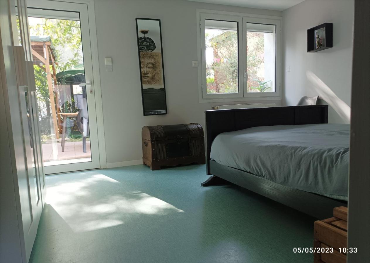 La Cahute, Appartement T2 Avec Jardin Ou Appartement Familial T6 Montauban Bagian luar foto