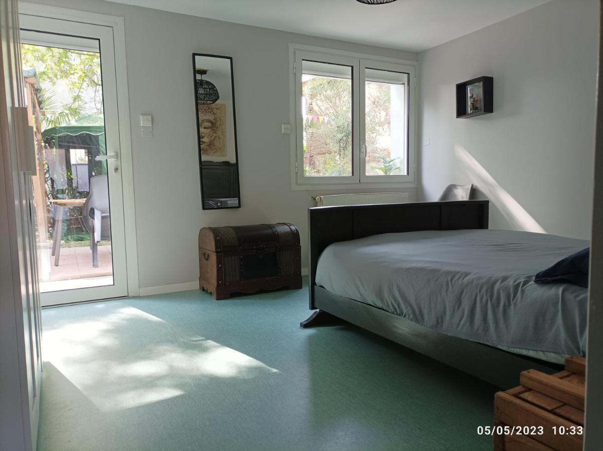 La Cahute, Appartement T2 Avec Jardin Ou Appartement Familial T6 Montauban Bagian luar foto